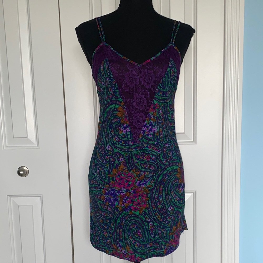 Rare Vintage 90’s Victoria's Secret Gold Label Colorful Paisley Slip Dress